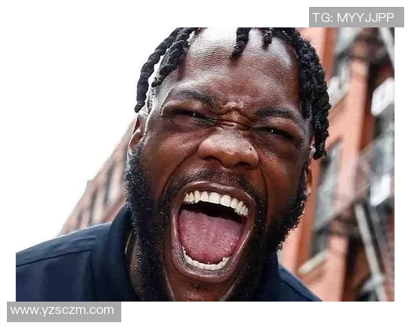 足球明星遭遇奇怪配音挑战引发搞笑瞬间让人捧腹大笑